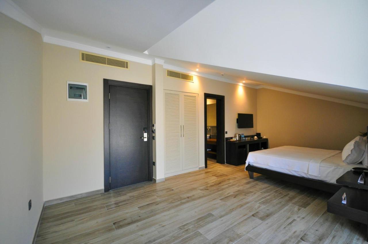 Resa Hotel Goecek Экстерьер фото